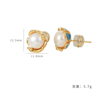 1 Pair Elegant Sweet Simple Style Round Square Inlay Copper Freshwater Pearl Zircon 18K Gold Plated Ear Studs