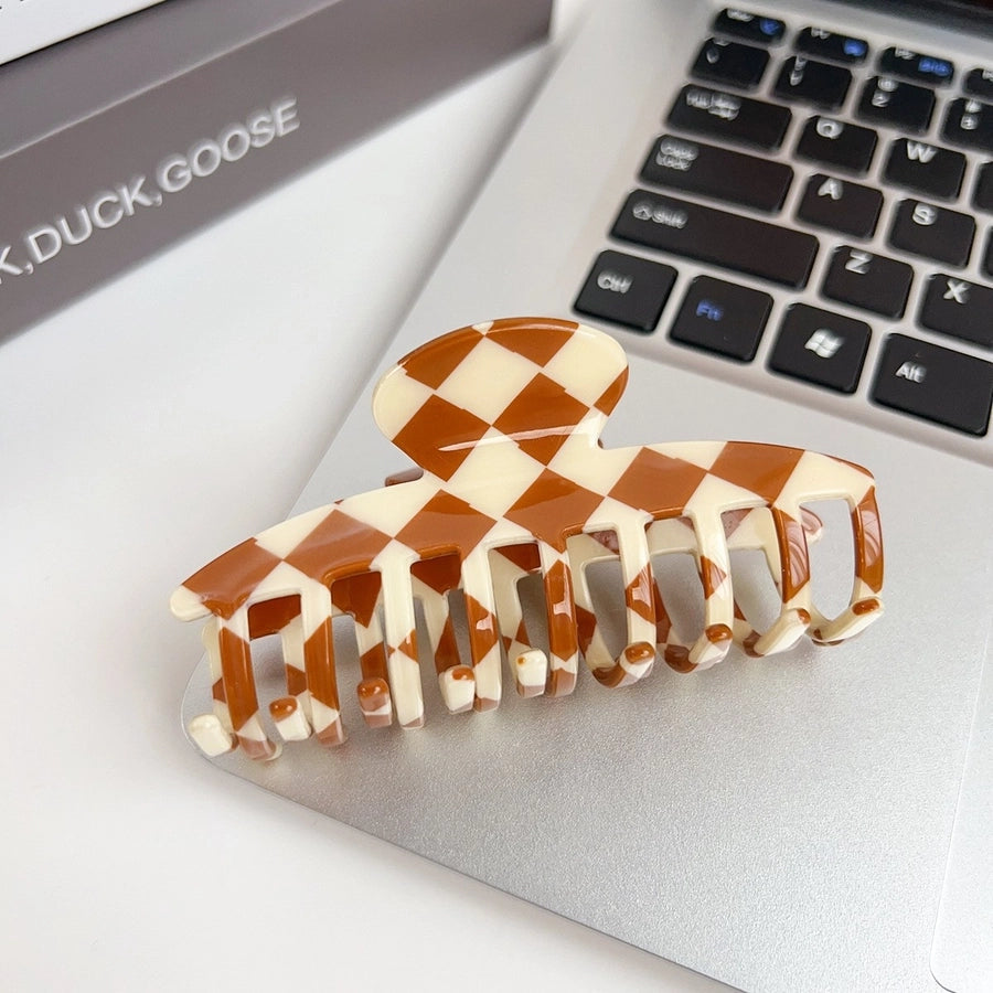 simple style lattice pvc hollow out hair claws