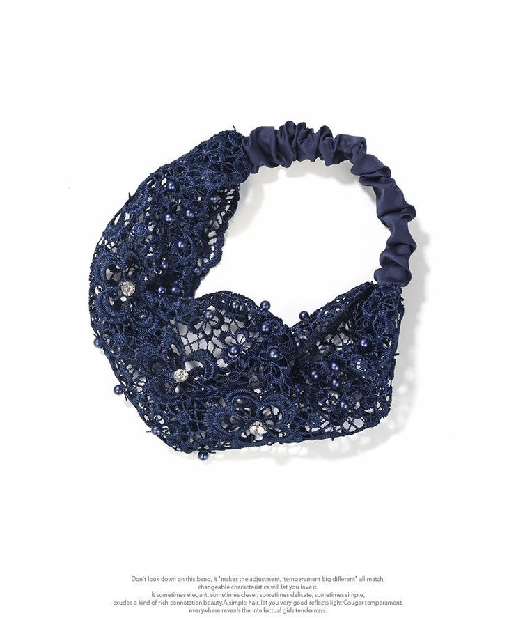 Plum Blossom Hollow Hair Band Nail Beads Shake Voice Internet Celebrity Wide Edge Pressed Hair Covering White Hair Headband Women's Headdress Headgear Hair Band