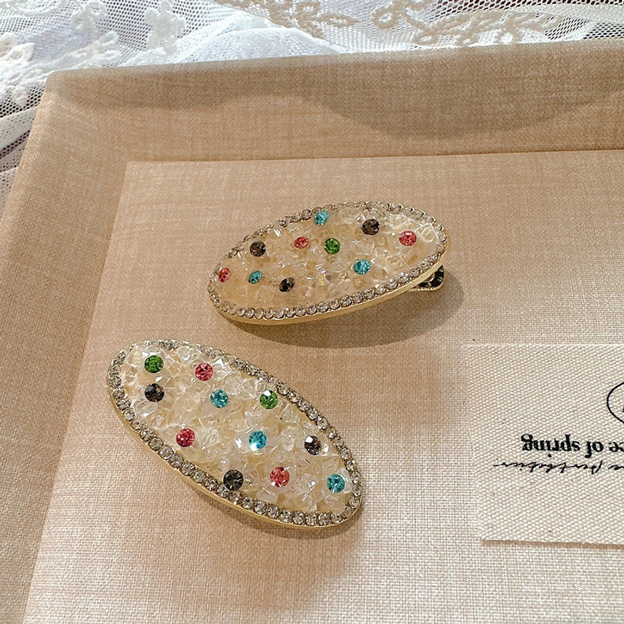 Women's Retro Simple Style Solid Color Rhinestone Hair Clip