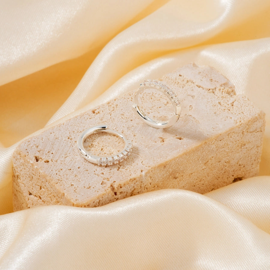 1 Pair Casual Elegant Lady Round Inlay Copper Zircon Rhodium Plated Earrings