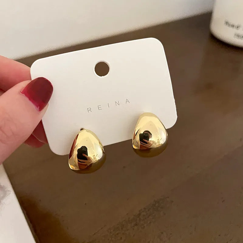 retro c shape solid color metal plating women's earrings 1 pair