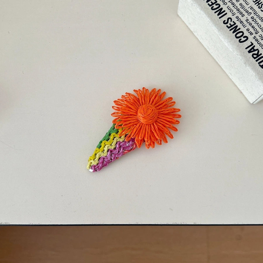 Women's Casual Sweet Daisy Plastic Hair Clip