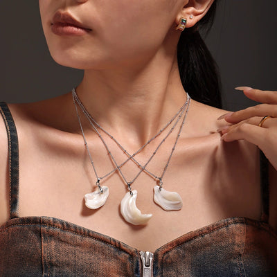 Jewelry Elegant Irregular Leaf 304 Stainless Steel Shell Pendant Necklace