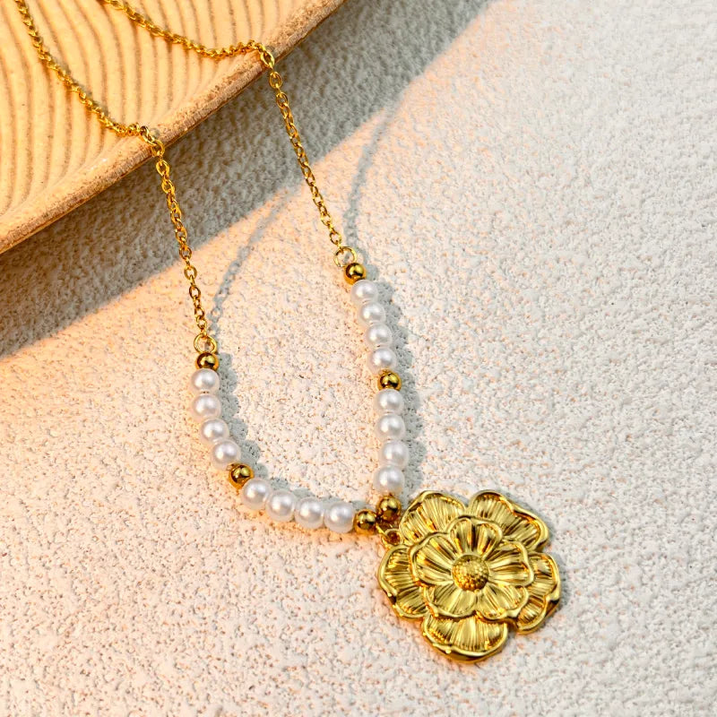 Wholesale Jewelry Vacation Beach Flower Butterfly Bow Knot 304 Stainless Steel 18K Gold Plated Plating Pendant Necklace Paperclip Chain cable chain