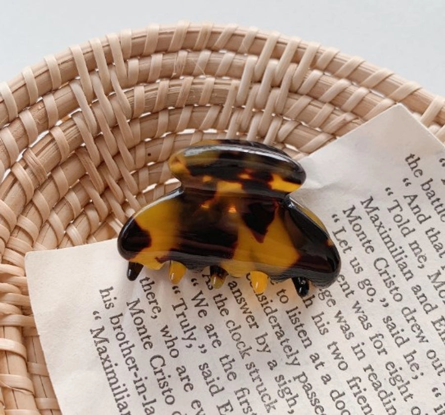 Women's Vintage Style Leopard Acetic acid sheets Hair Claws