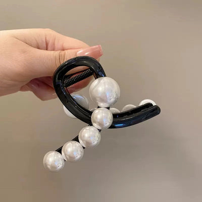 lady pearl arylic hair claws