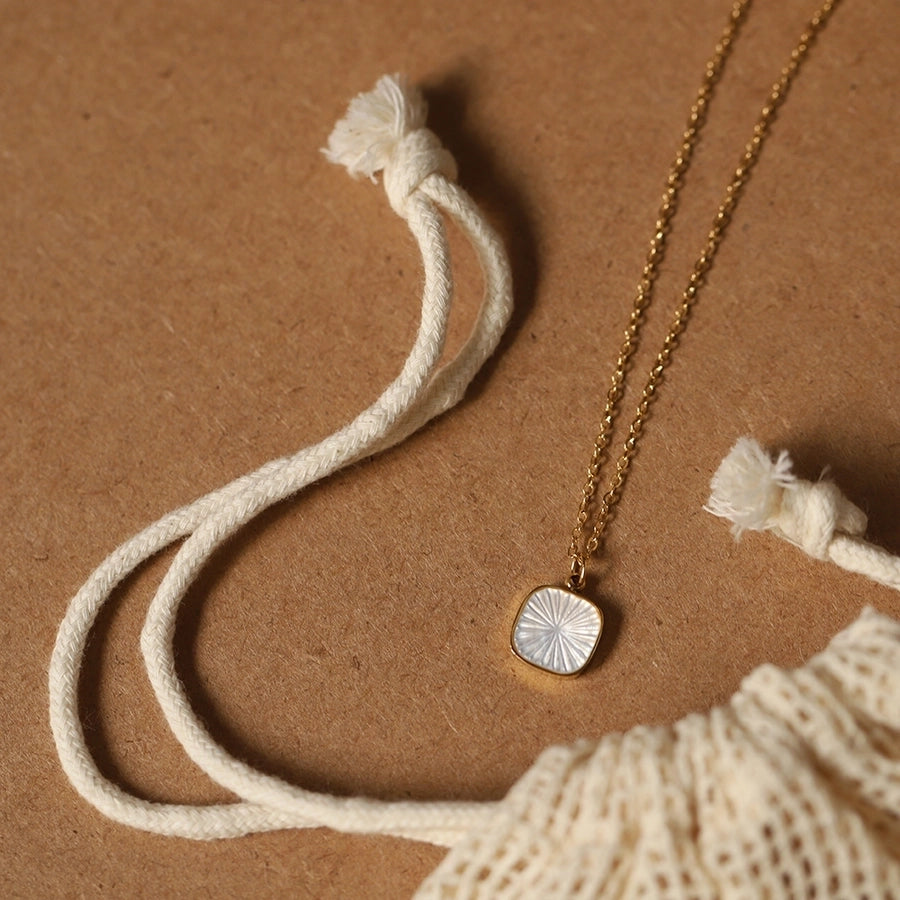 Jewelry Vintage Style Vacation Geometric 304 Stainless Steel Pendant Necklace