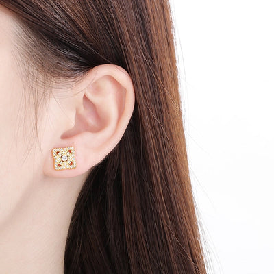 1 Pair Vintage Style Square Heart Shape Hollow Out Inlay 304 Stainless Steel Pearl Zircon 18K Gold Plated Earrings