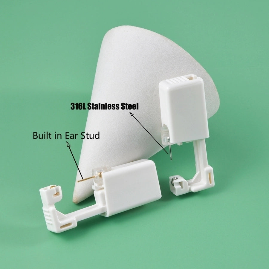 1 Piece Hawaiian Tropical Round Flower Butterfly Inlay 316 Stainless Steel  Zircon 24K Gold Plated Cartilage earrings