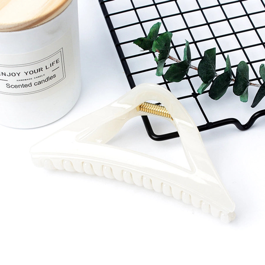 simple style triangle arylic stoving varnish hair claws 1 piece