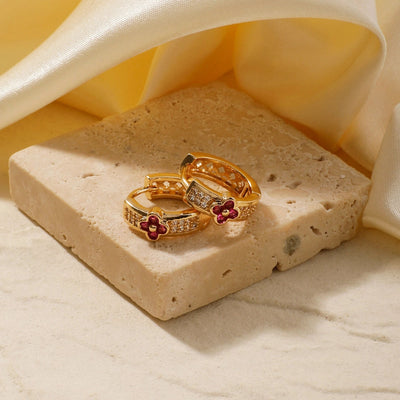 1 Pair Elegant Simple Style Shiny Geometric Four Leaf Clover Inlay Copper Zircon K Gold Plated Rhodium Plated Earrings