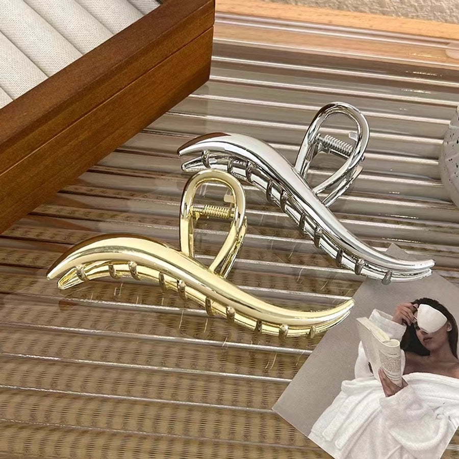 Simple Fashionable Golden Line Sense Large Shark Clip Back Head Grip Fashion Elegant Hairware