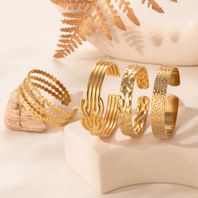 Vintage Style French Style Simple Style Leaf Heart Shape 304 Stainless Steel Bangle In Bulk