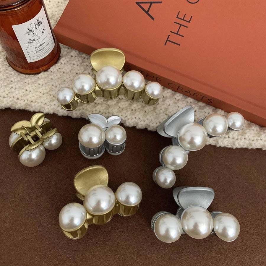 classic style solid color plastic hair claws