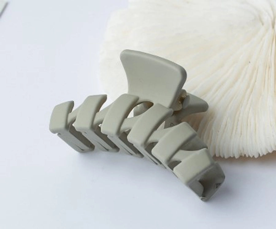 simple style solid color arylic stoving varnish hair claws 1 piece