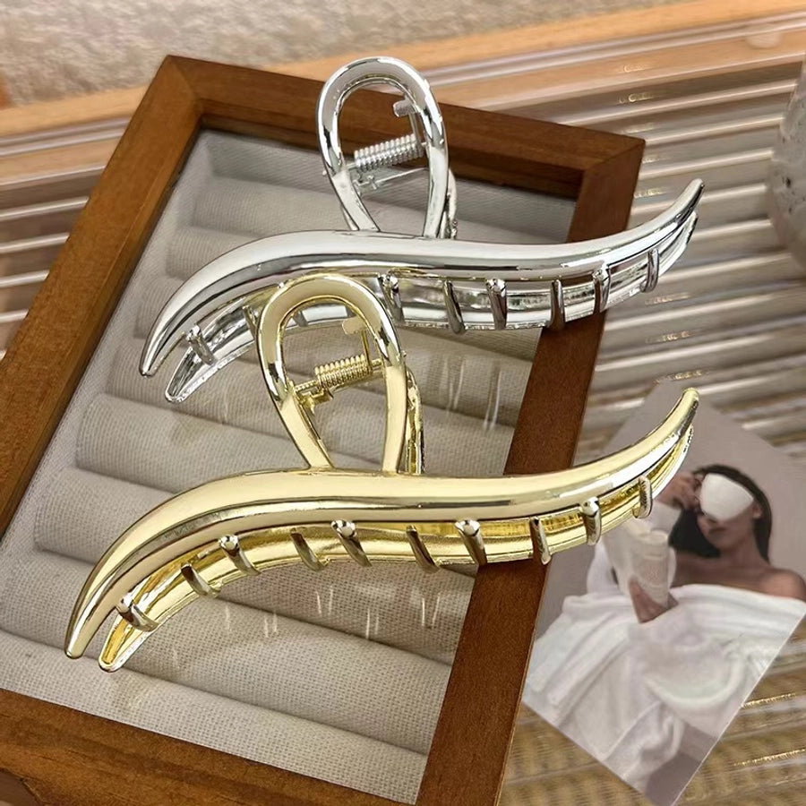 Simple Fashionable Golden Line Sense Large Shark Clip Back Head Grip Fashion Elegant Hairware