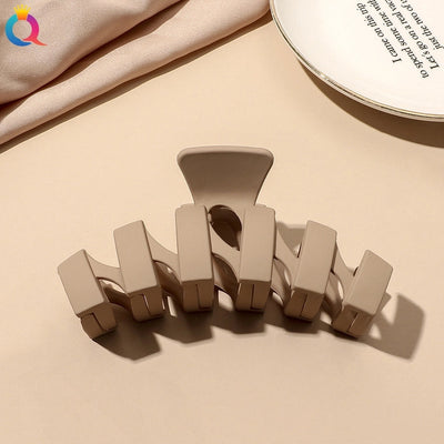 fashion solid color plastic metal hair claws 1 piece
