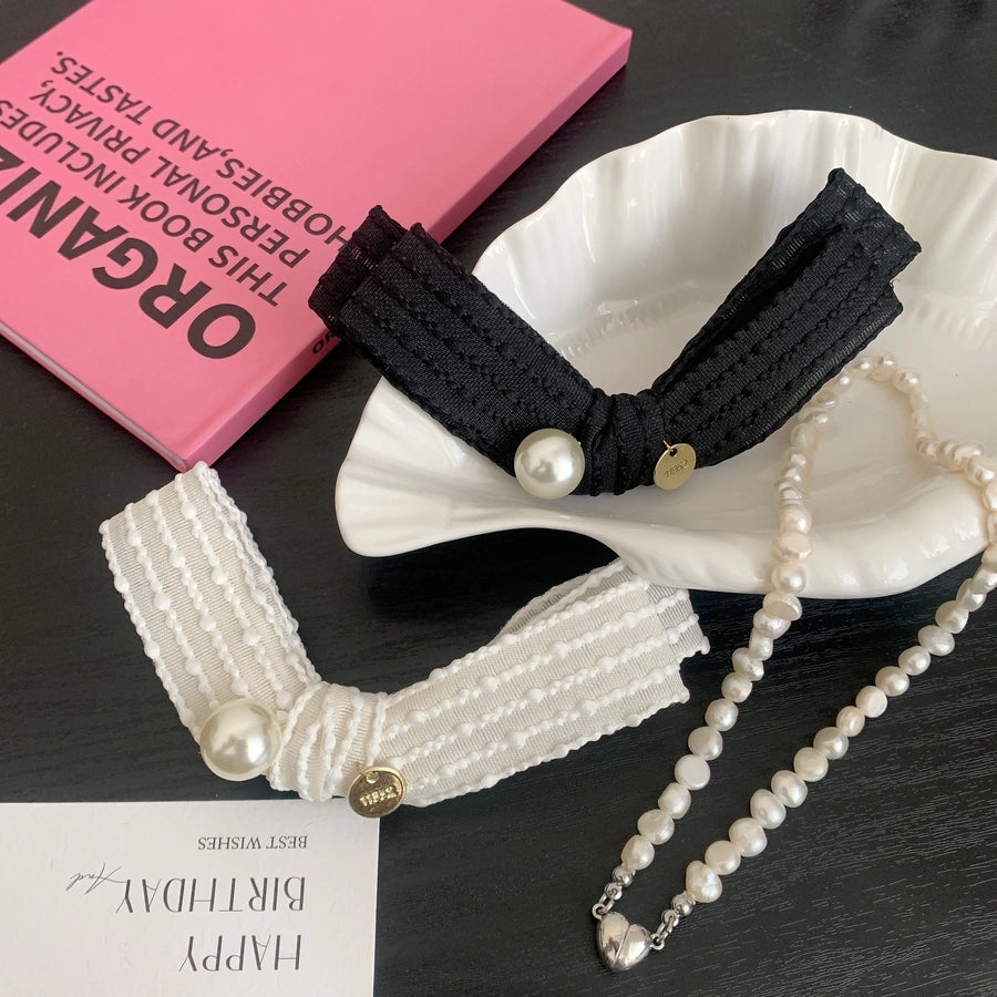 Women's Sweet Simple Style Solid Color Cloth Hair Clip