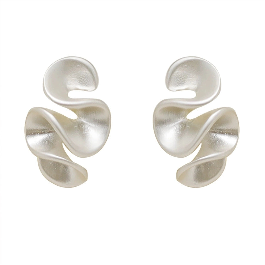 [Cream Flower] Invisible One-piece Clip Japanese Fog Flower Mosquito Incense Plate Ear Clip No Ear Holes Female Niche Earrings