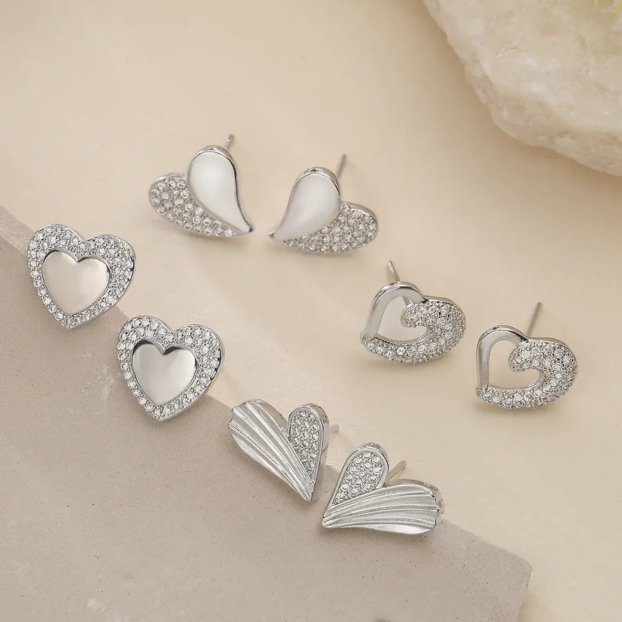 1 Pair Retro Simple Style Commute Heart Shape Plating Hollow Out Inlay Copper Zircon Ear Studs