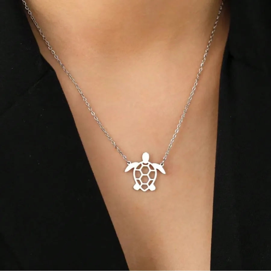 Wholesale Jewelry Cute Tortoise 304 Stainless Steel Pendant Necklace cable chain