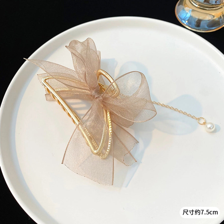 simple style solid color alloy resin hollow out hair claws