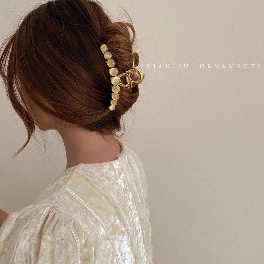 elegant round alloy hair claws