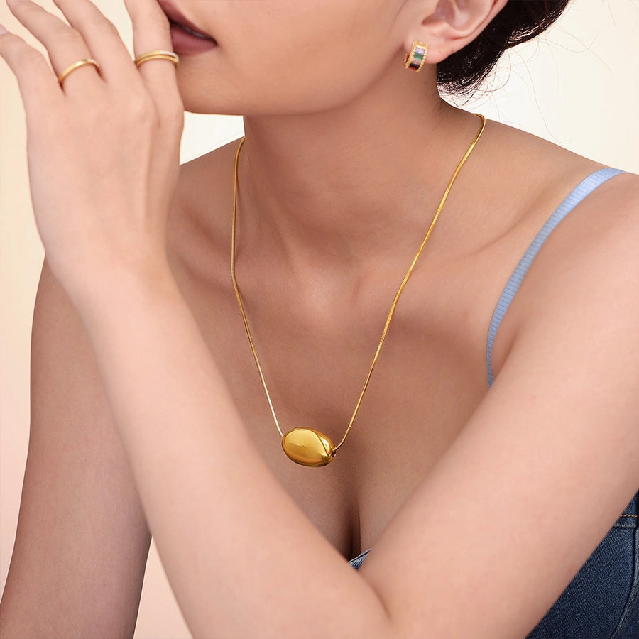 Jewelry Elegant Luxurious Geometric Titanium Steel 18K Gold Plated Pendant Necklace