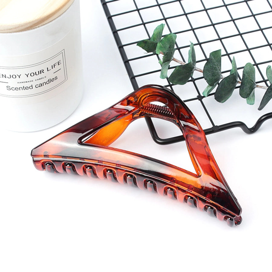 simple style triangle arylic stoving varnish hair claws 1 piece