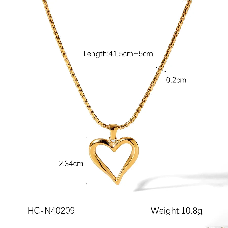Jewelry IG Style Elegant French Style Heart Shape 304 Stainless Steel Titanium Steel 18K Gold Plated Pendant Necklace