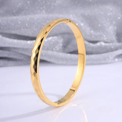 Casual Simple Style Solid Color Titanium Steel  Bangle