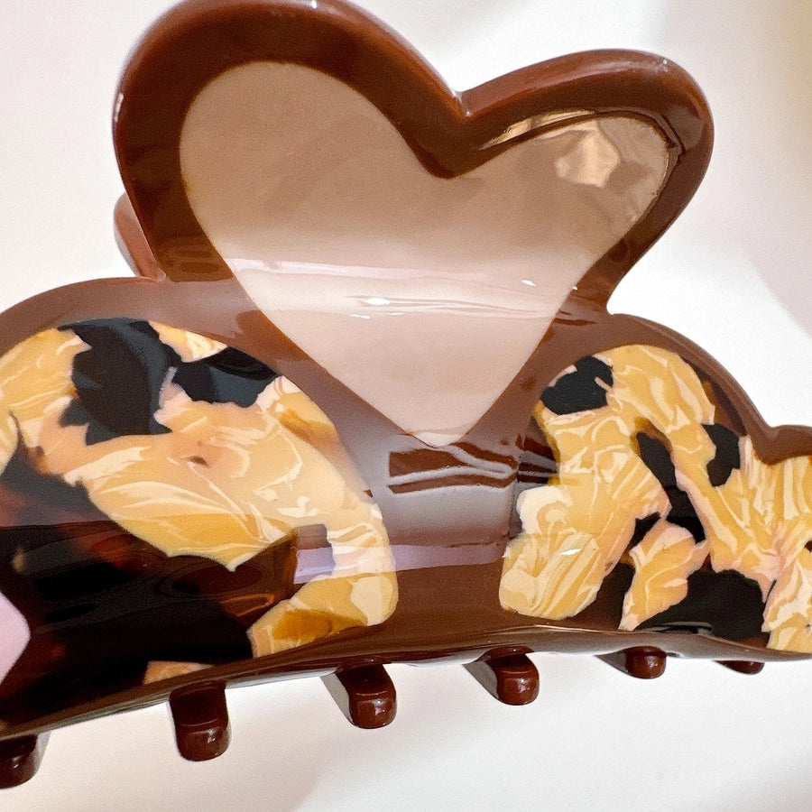 Women's Retro Geometric Heart Shape Acetic acid sheets Hair Claws