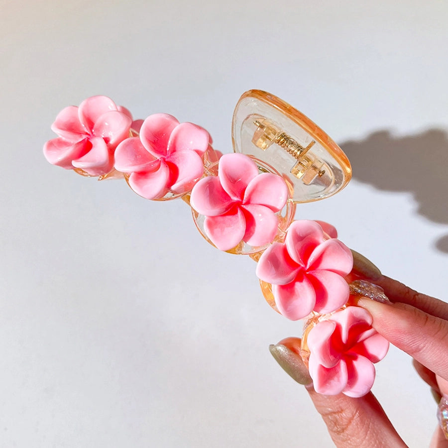 Women's Cartoon Style Peach Strawberry Plastic Resin Hair Claws