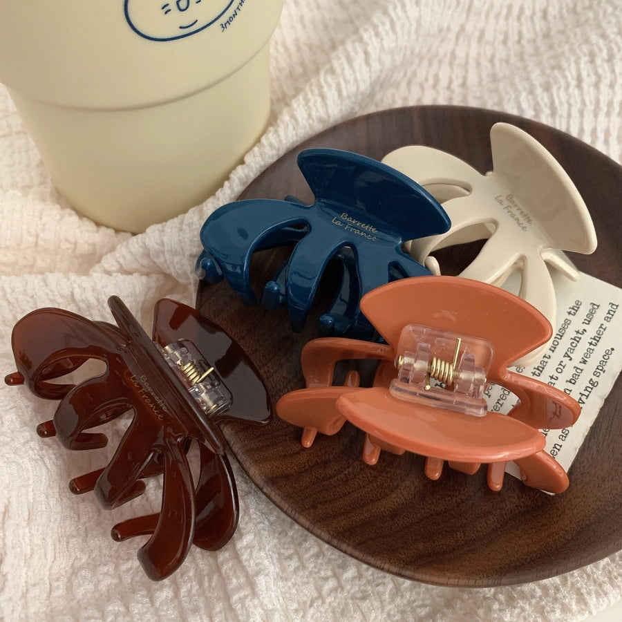 Women's Elegant Streetwear Geometric Acetic acid sheets Hair Claws