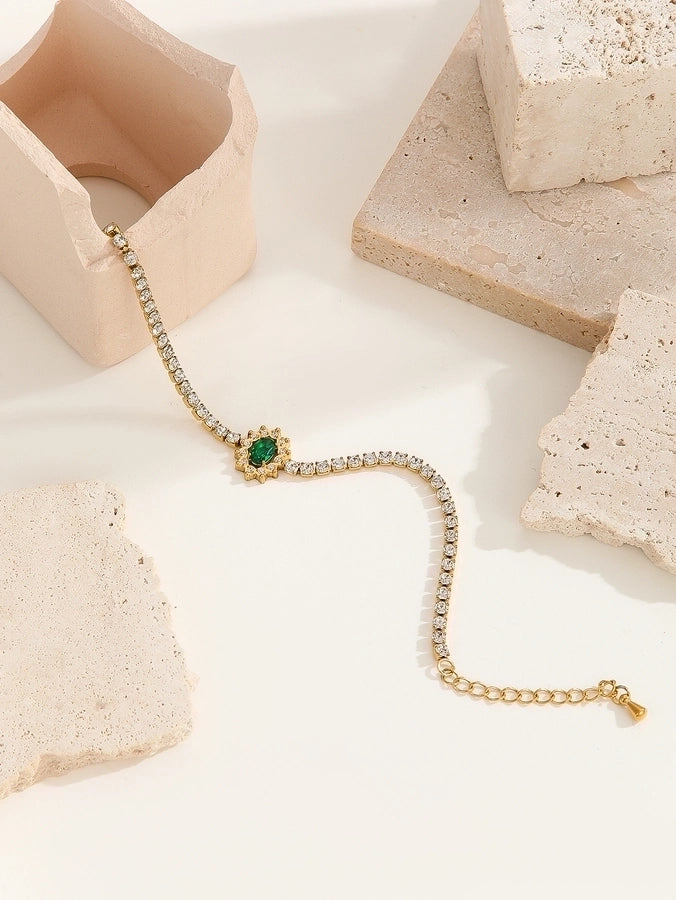 Elegant Lady Streetwear Oval Heart Shape Titanium Steel 18K Gold Plated Artificial Crystal Bracelets In Bulk