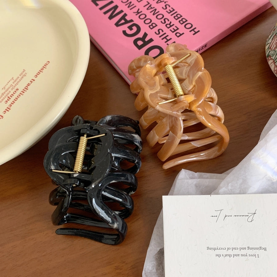 Women's Casual Simple Style Solid Color Plastic Hair Claws