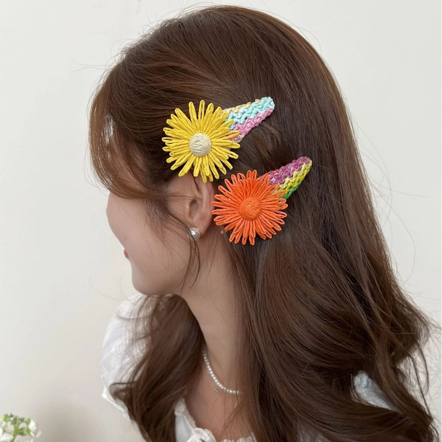 Women's Casual Sweet Daisy Plastic Hair Clip