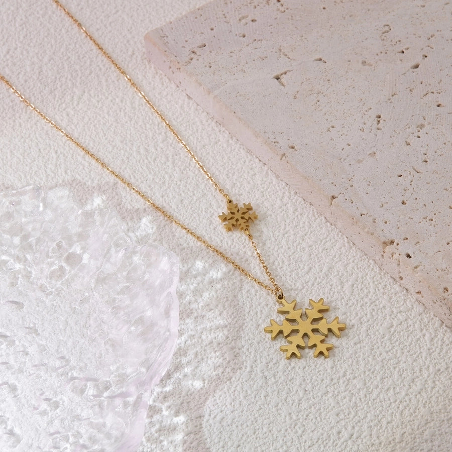 Jewelry Sweet Simple Style Christmas Tree Snowflake 304 Stainless Steel 18K Gold Plated Plating Pendant Necklace