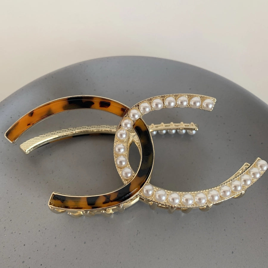 elegant geometric metal inlay artificial pearls hair claws