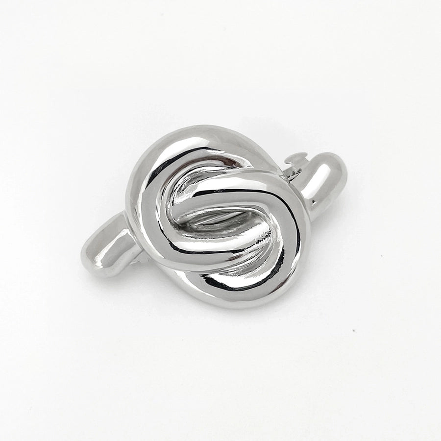 Women's Simple Style Classic Style Solid Color Alloy Criss Cross Tassel Plating Hair Clip