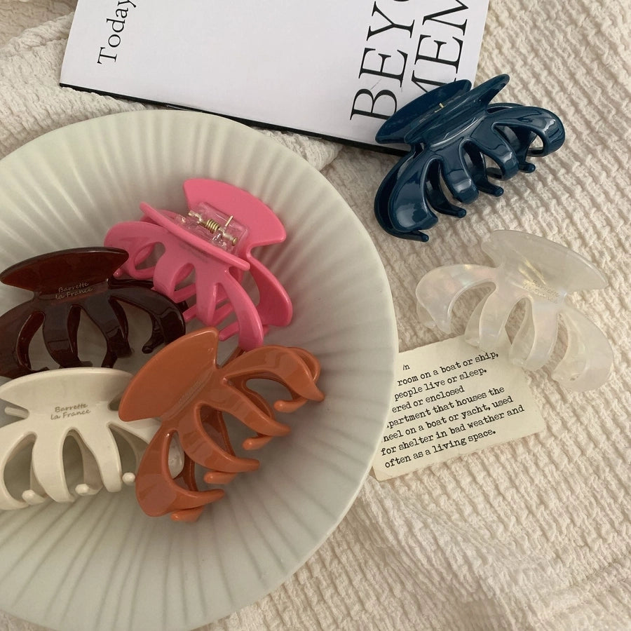 Women's Elegant Streetwear Geometric Acetic acid sheets Hair Claws