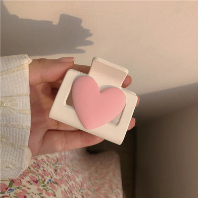 sweet heart shape resin handmade hair claws