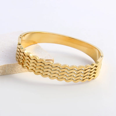 Simple Style Commute Geometric Grain 18K Gold Plated Gold Plated 304 Stainless Steel  Bangle