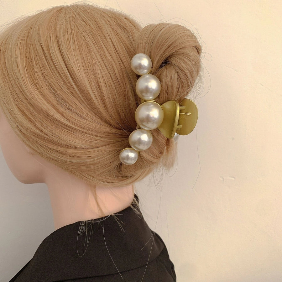 classic style solid color plastic hair claws