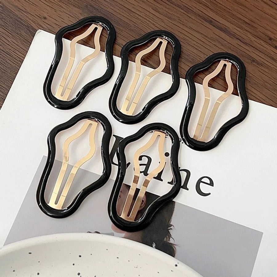Women's Simple Style Commute Clouds Solid Color Metal Hollow Out Hair Clip