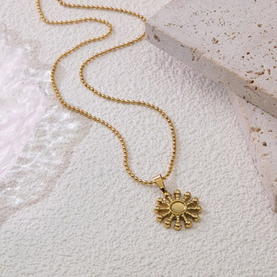 Jewelry Sweet Simple Style Christmas Tree Snowflake 304 Stainless Steel 18K Gold Plated Plating Pendant Necklace
