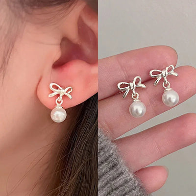 1 Pair Elegant Lady Geometric Heart Shape Plating Alloy Drop Earrings Ear Studs
