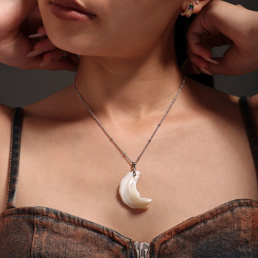 Jewelry Elegant Irregular Leaf 304 Stainless Steel Shell Pendant Necklace