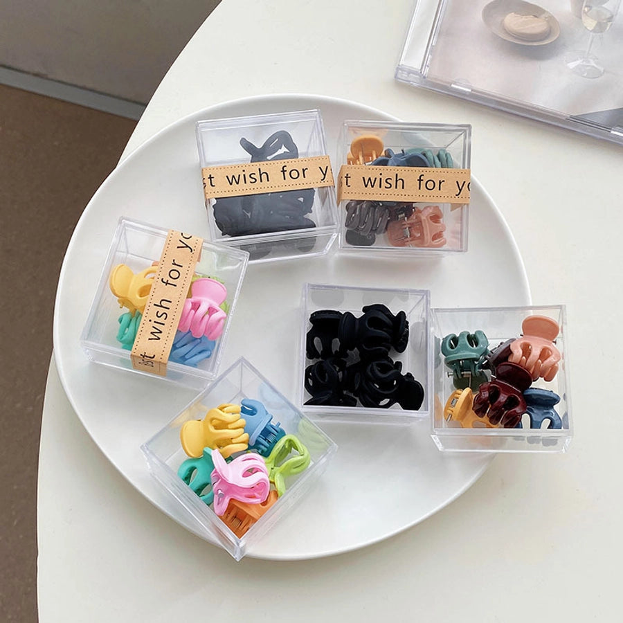 women's sweet simple style geometric plastic/resin headwear stoving varnish hair clip